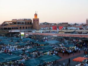 Marrakech, piazza Jemaa el Fna  (2018)  (foto Giorgio Pagano)