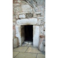 La porta di ingresso alla Basilica della Natività, Betlemme (2009)